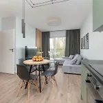 Wieniawskiego With Balcony Stacja Estate By Renters Lodz