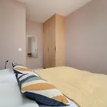 Wieniawskiego With Balcony Stacja Estate By Renters *