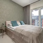 Apartment Wieniawskiego With Balcony Stacja Estate By Renters Lodz