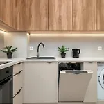 Wieniawskiego With Balcony Stacja Estate By Renters Appartamento *