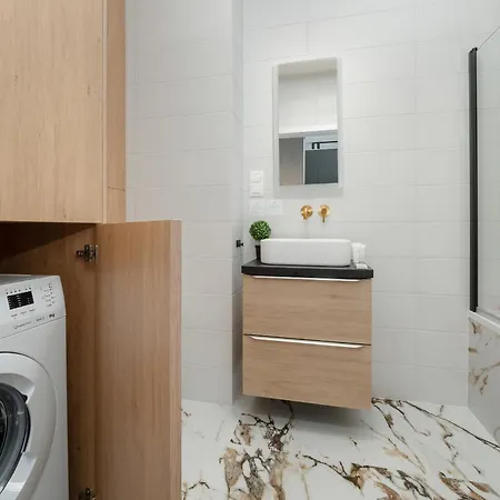 Wieniawskiego With Balcony Stacja Estate By Renters Apartment