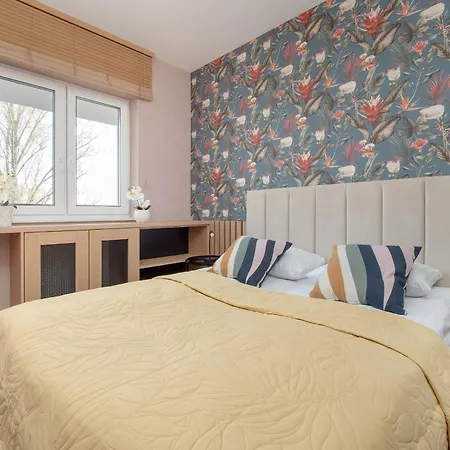 Appartement Wieniawskiego With Balcony Stacja Estate By Renters