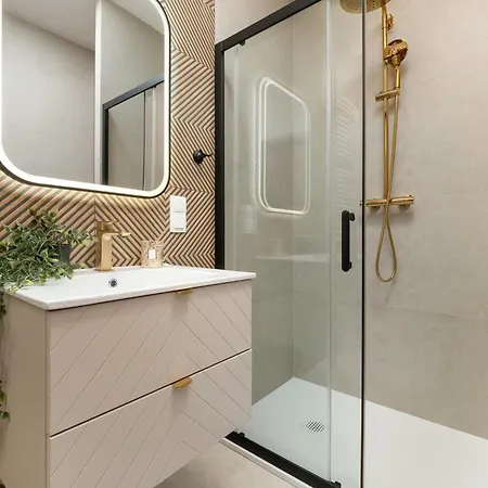 Wieniawskiego With Balcony Stacja Estate By Renters Apartment *