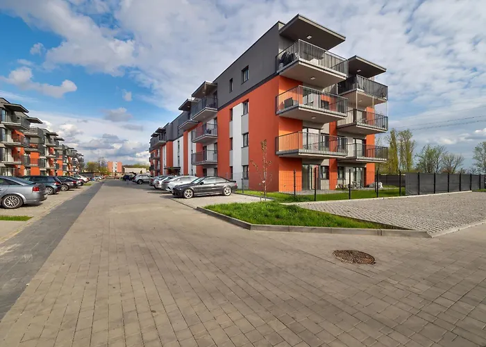 Wieniawskiego With Balcony Stacja Estate By Renters Апартаменти *