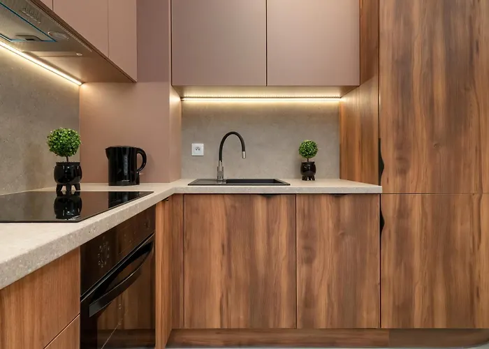 Апартаменти Wieniawskiego With Balcony Stacja Estate By Renters Лодзь